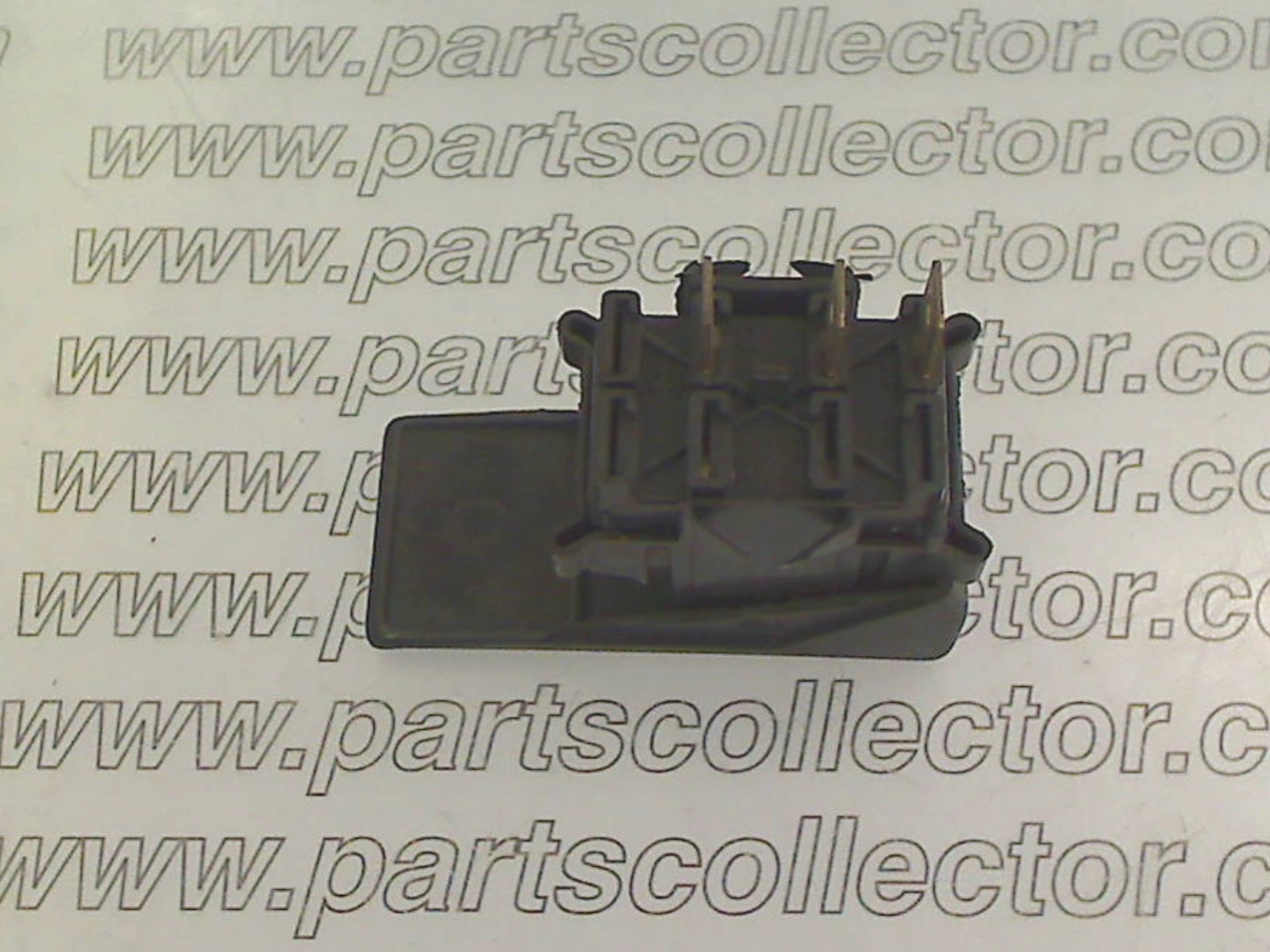 FIAT  Electrical system code 9470 compatible with: FIAT 126 - detail view
